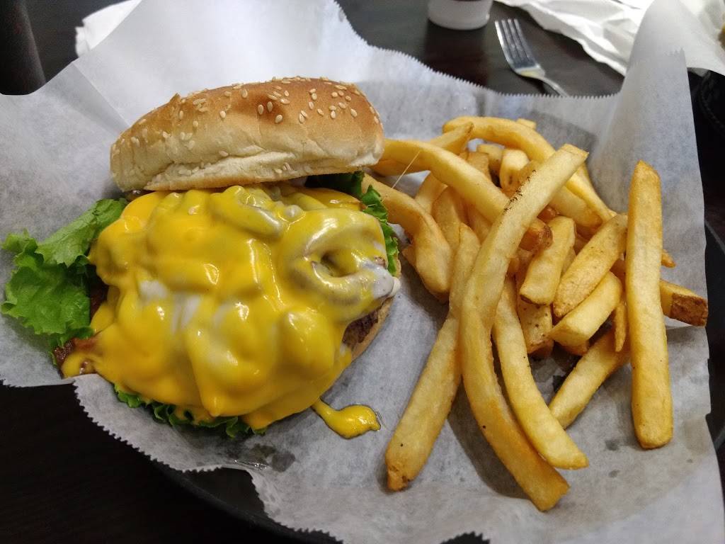 Sam & Andys Fountain City | restaurant | 2613 Adair Dr, Knoxville, TN 37918, USA | 8652819539 OR +1 865-281-9539