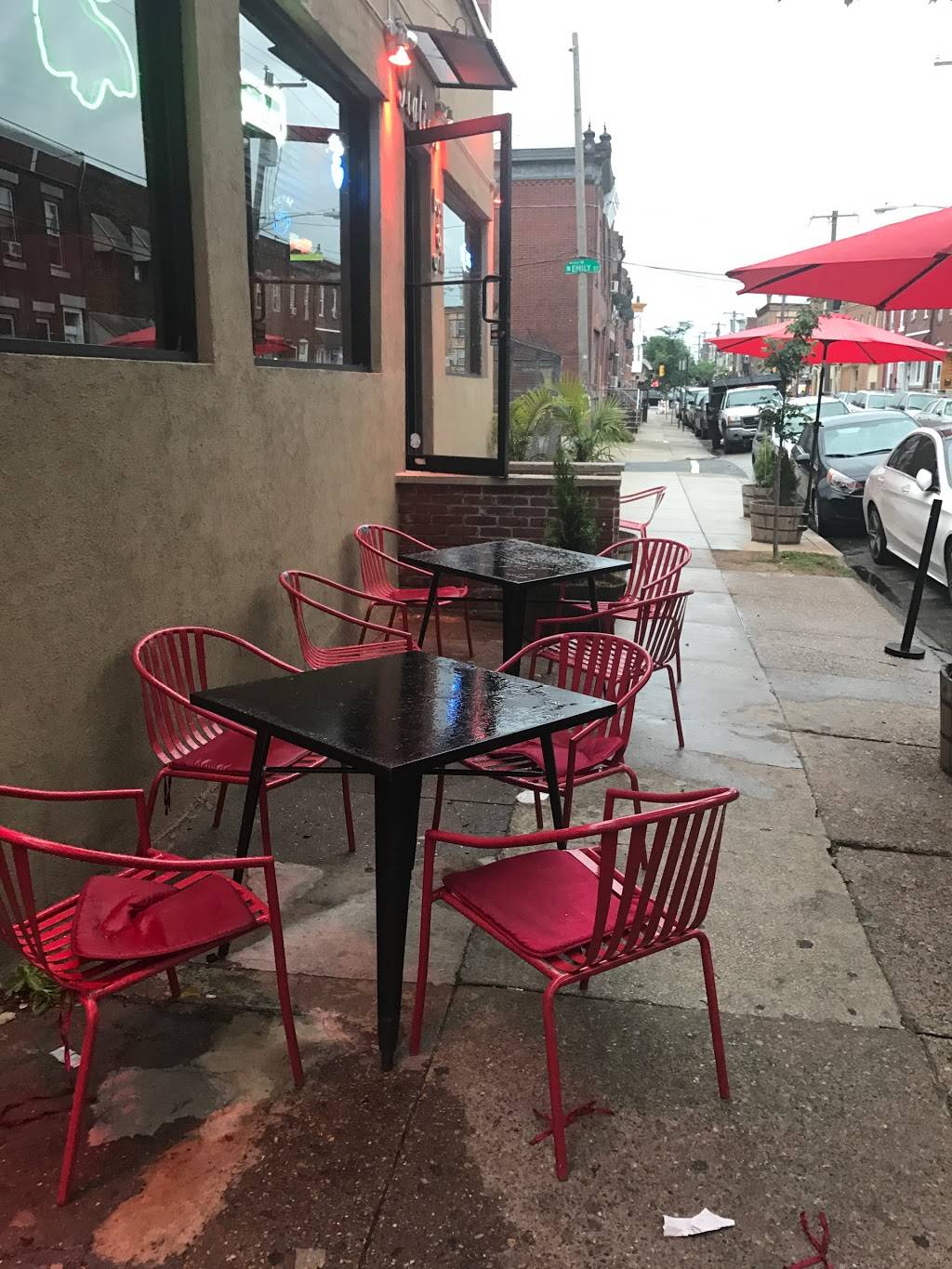 Station Bar & Grill | restaurant | 1550 McKean St, Philadelphia, PA 19145, USA | 2154671871 OR +1 215-467-1871