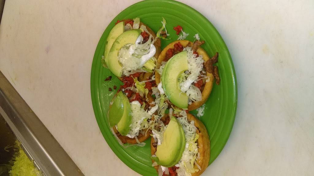 La Fiesta High Point | restaurant | 3805 Tinsley Dr, High Point, NC 27265, USA | 3368691200 OR +1 336-869-1200