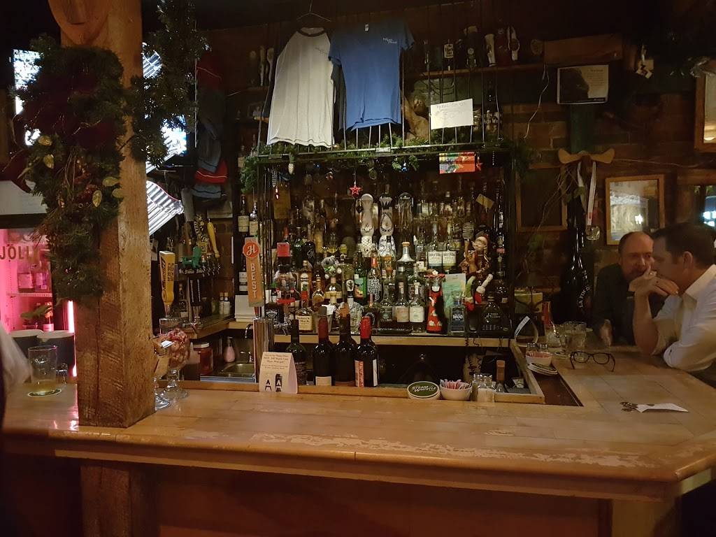 The Rebel House | restaurant | 1068 Yonge St, Toronto, ON M4W 2L4, Canada | 4169270704 OR +1 416-927-0704