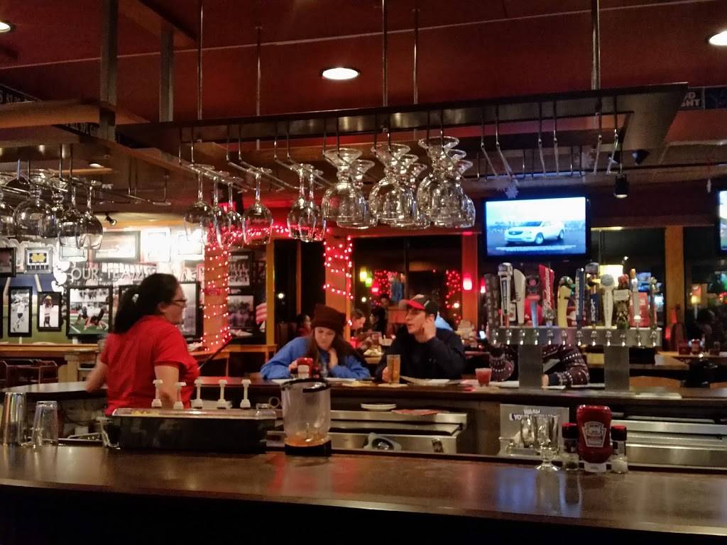 Applebees Grill + Bar | restaurant | 31653 Gratiot Ave, Roseville, MI 48066, USA | 5864159630 OR +1 586-415-9630