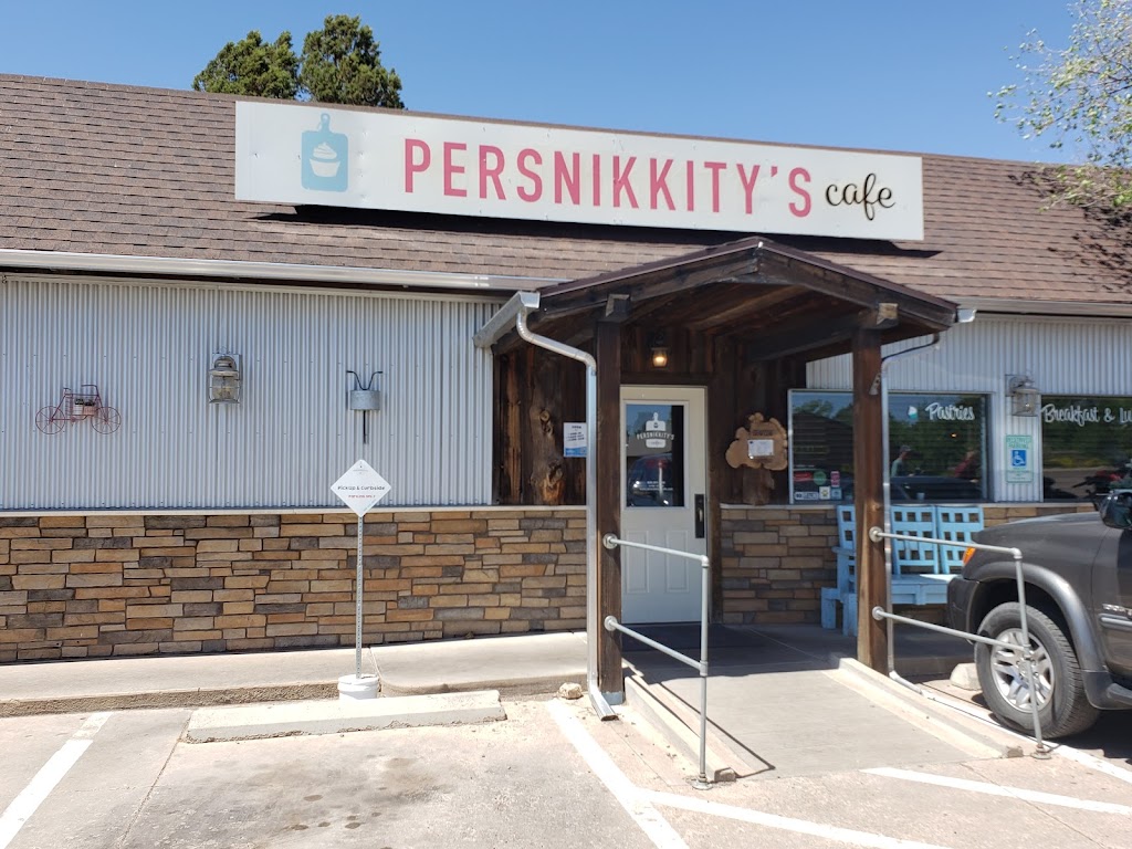 PersNIKKItys Cafe | cafe | 1650 E Deuce of Clubs, Show Low, AZ 85901, USA | 9282511965 OR +1 928-251-1965