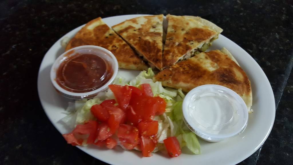 Lendys Cafe | restaurant | 1581 General Booth Blvd # 101, Virginia Beach, VA 23454, USA | 7574913511 OR +1 757-491-3511