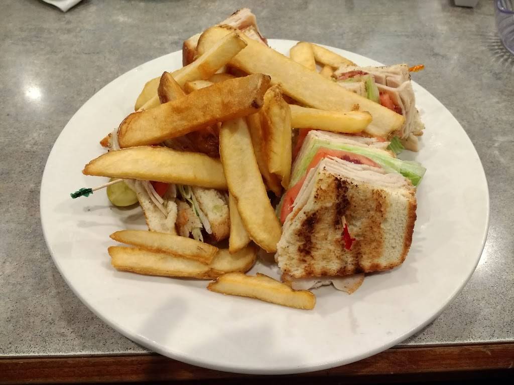 Dappers East | restaurant | 2901 W Addison St, Chicago, IL 60618, USA | 7735099100 OR +1 773-509-9100