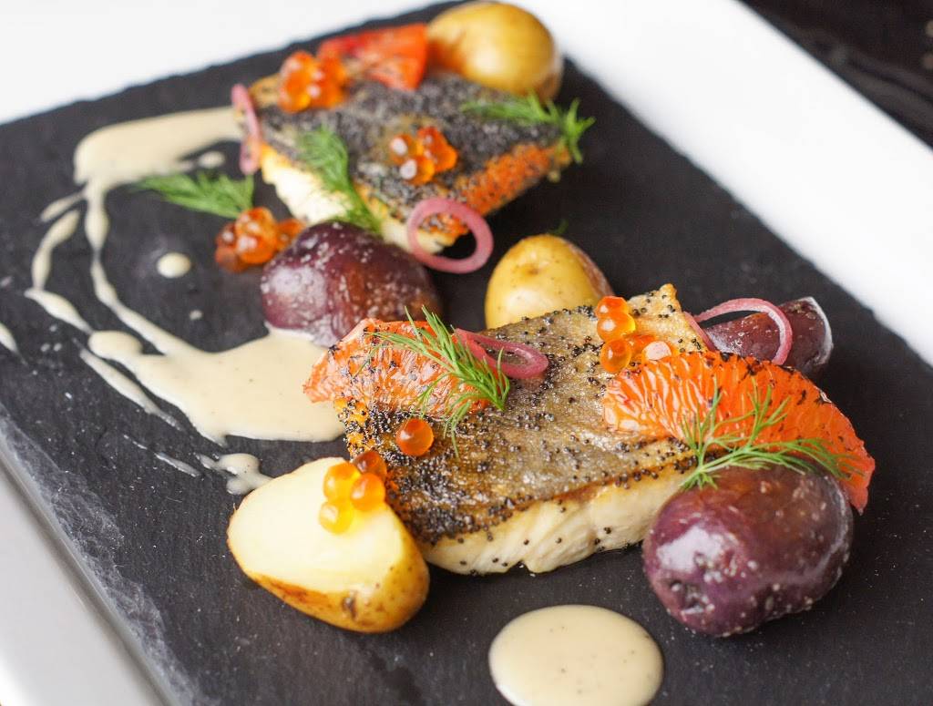 The Forth | restaurant | 629 Danforth Ave, Toronto, ON M4K 1R2, Canada | 4164652629 OR +1 416-465-2629