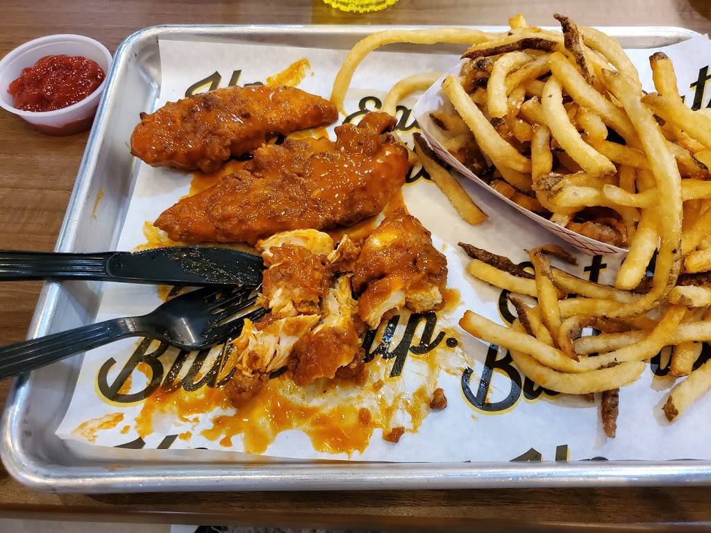 Super Chix | restaurant | 2319 Memorial Pkwy SW, Huntsville, AL 35801, USA | 2564890078 OR +1 256-489-0078