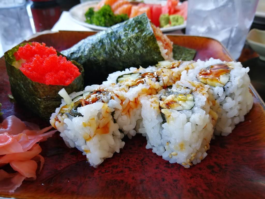 Sakura Japanese Restaurant | restaurant | 910 Main St, Winchester, MA 01890, USA | 7817214608 OR +1 781-721-4608