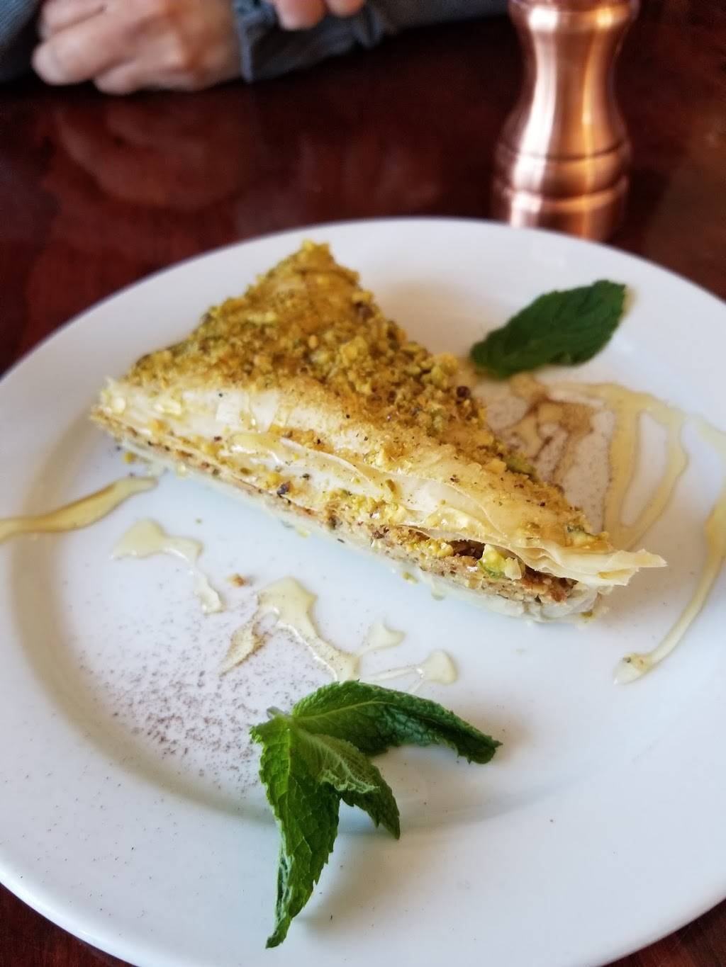 Artemis Mediterrean Grill | restaurant | 2229 Lake Tahoe Blvd, South Lake Tahoe, CA 96150, USA | 5305422500 OR +1 530-542-2500