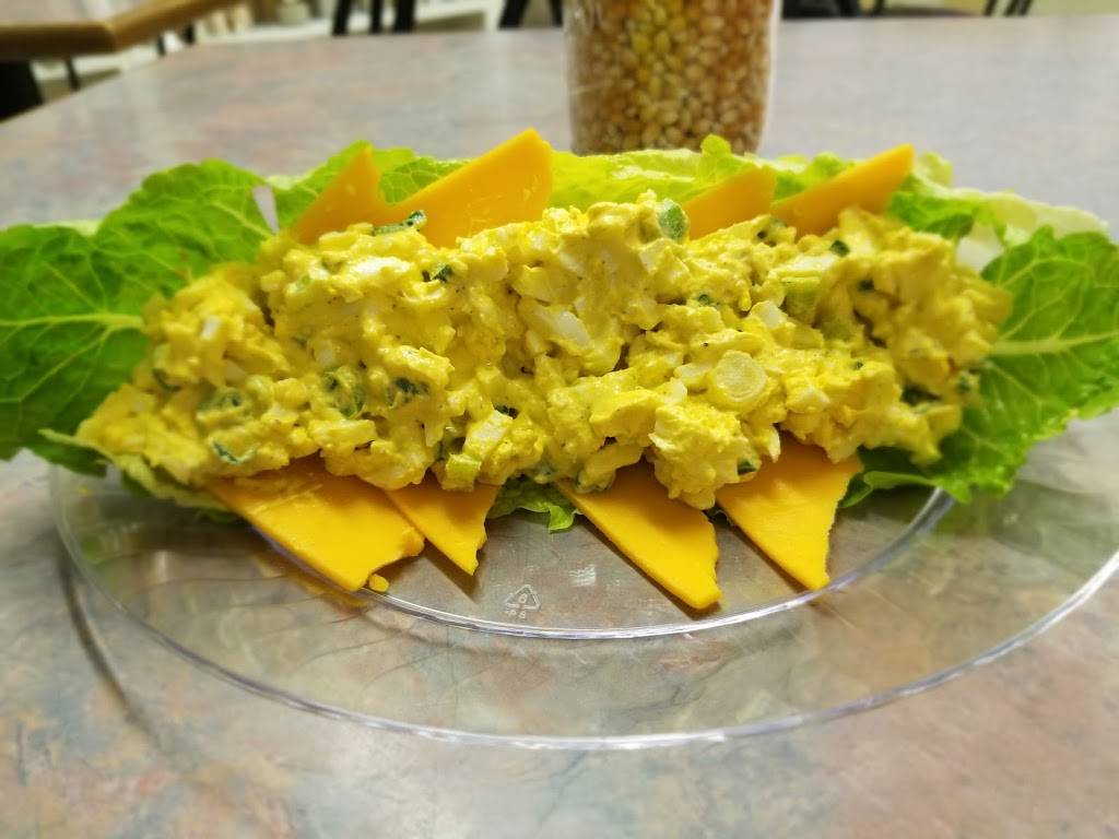 Hens Nest | restaurant | 1110 Cedar St, Bandera, TX 78003, USA | 2109120311 OR +1 210-912-0311