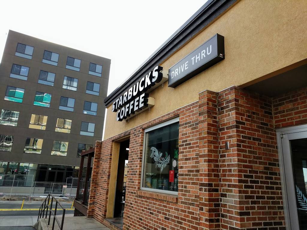 Starbucks | cafe | 2021 Cumberland Ave, Knoxville, TN 37916, USA | 8656730843 OR +1 865-673-0843