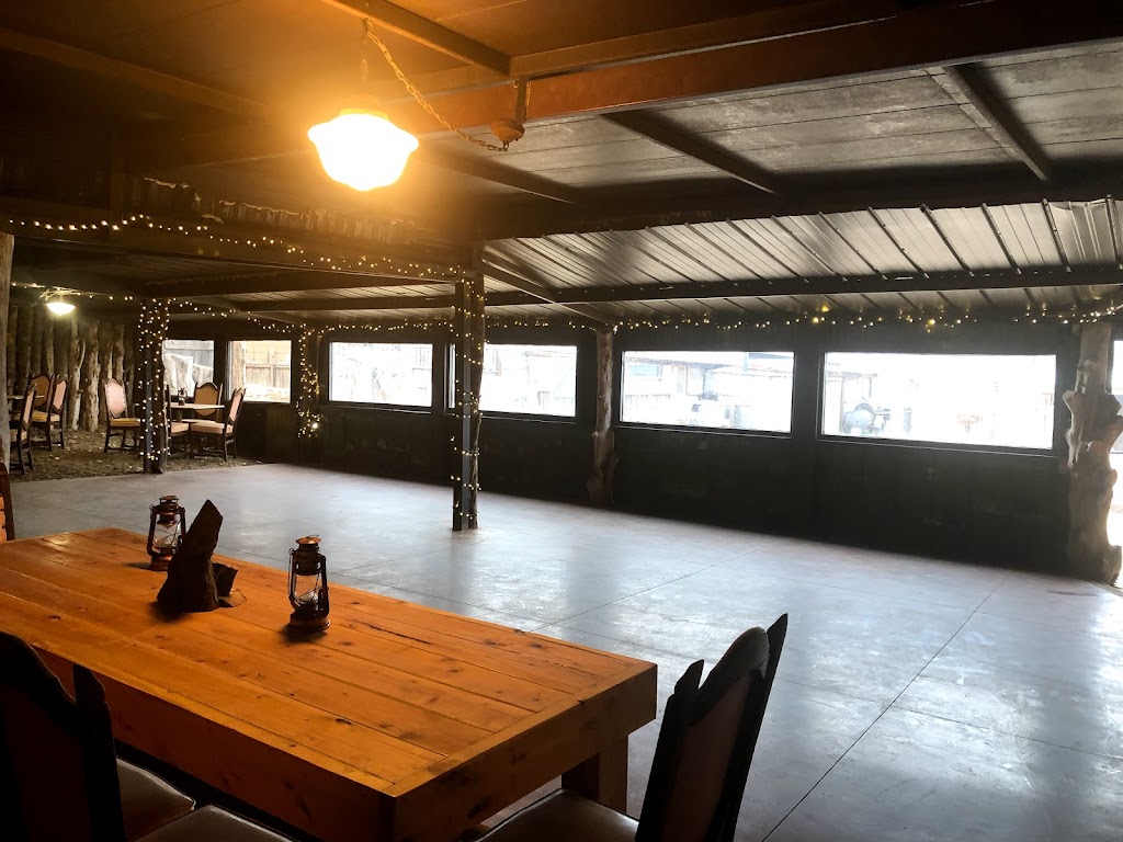 Tombstone BBQ | restaurant | 1203 S Date, Plainview, TX 79072, USA | 8067743540 OR +1 806-774-3540