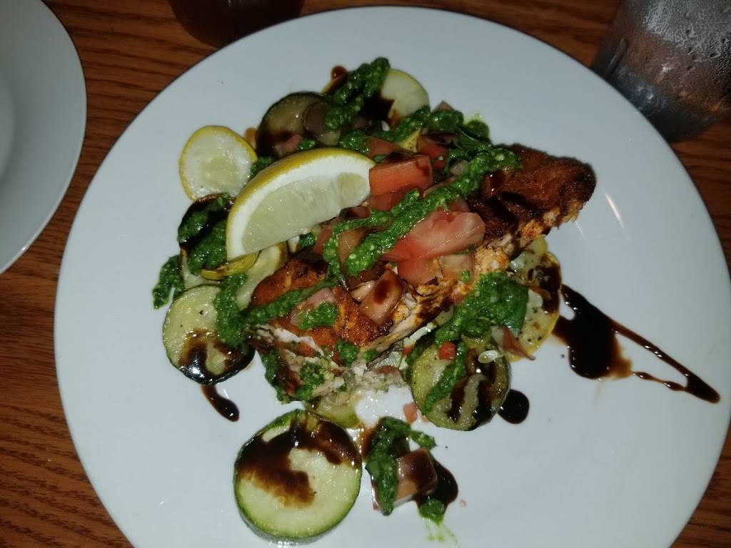 Village Grill | restaurant | 8470 Honeycutt Rd, Raleigh, NC 27615, USA | 9198905340 OR +1 919-890-5340