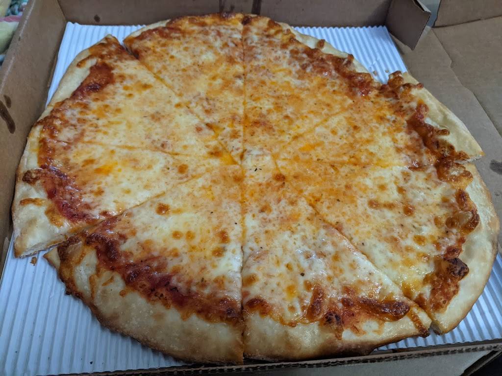Robertos Pizzeria | meal takeaway | 1300 Plainfield Ave NE, Grand Rapids, MI 49505, USA | 6168161800 OR +1 616-816-1800
