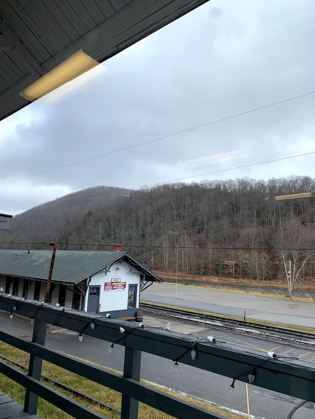 The Last Run Restaurant | restaurant | 165 Main St, Cass, WV 24927, USA | 3044569952 OR +1 304-456-9952