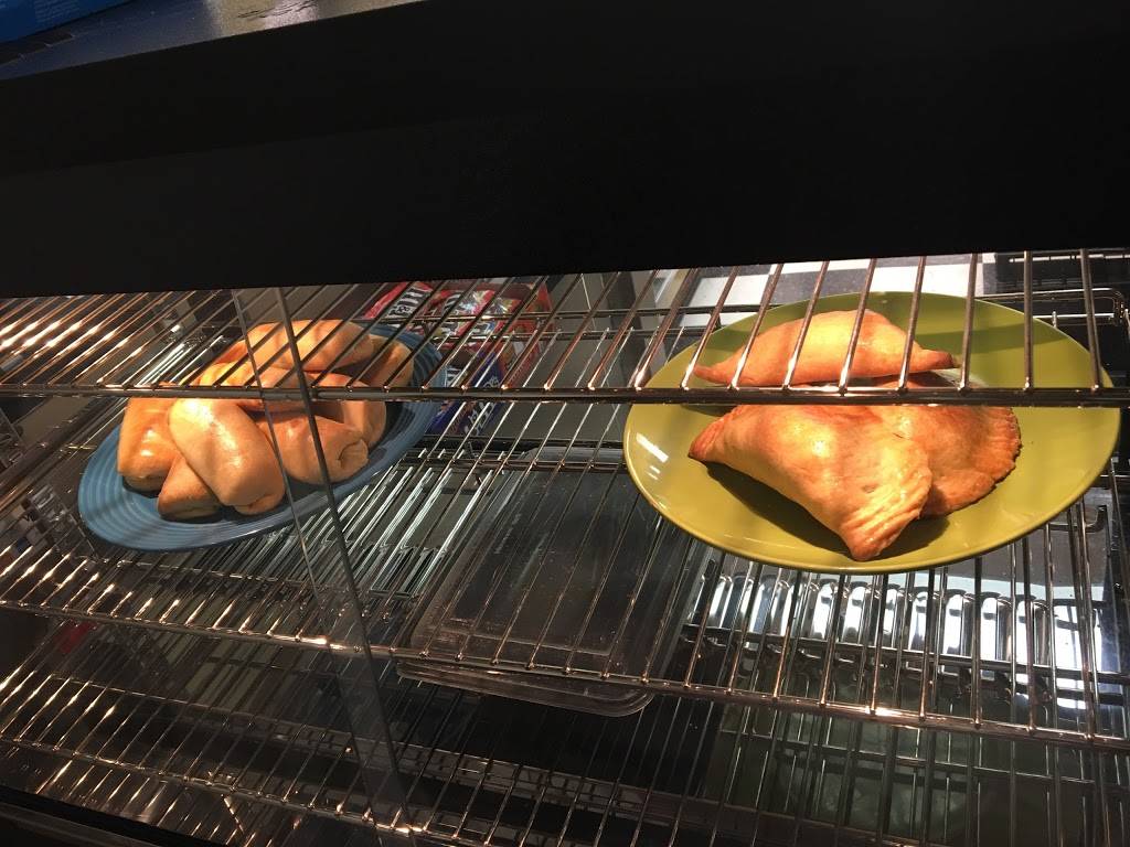 Mama Zs African Supermarket/Restaurant | restaurant | 4534 NW 16th St, Oklahoma City, OK 73127, USA | 4054308556 OR +1 405-430-8556