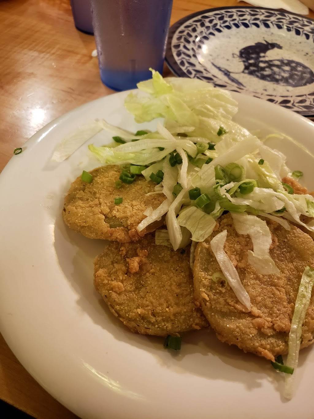 Dixie Kitchen & Bait Shop | restaurant | 17940 Torrence Ave, Lansing, IL 60438, USA | 7084741378 OR +1 708-474-1378