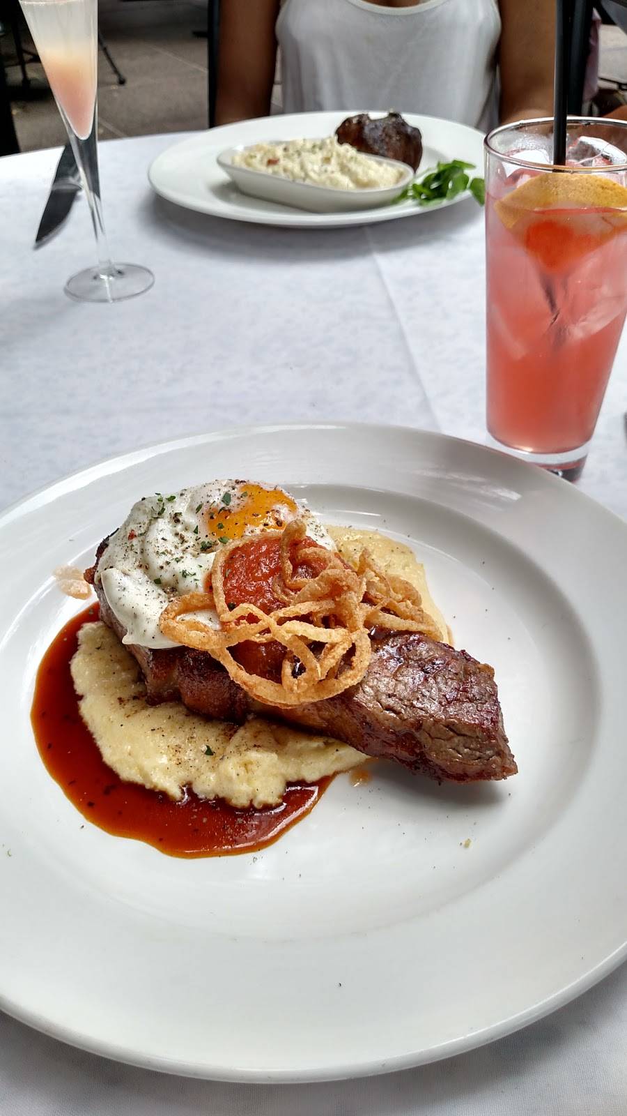 The Capital Grille | restaurant | 201 N Tryon St, Charlotte, NC 28202, USA | 7043481400 OR +1 704-348-1400