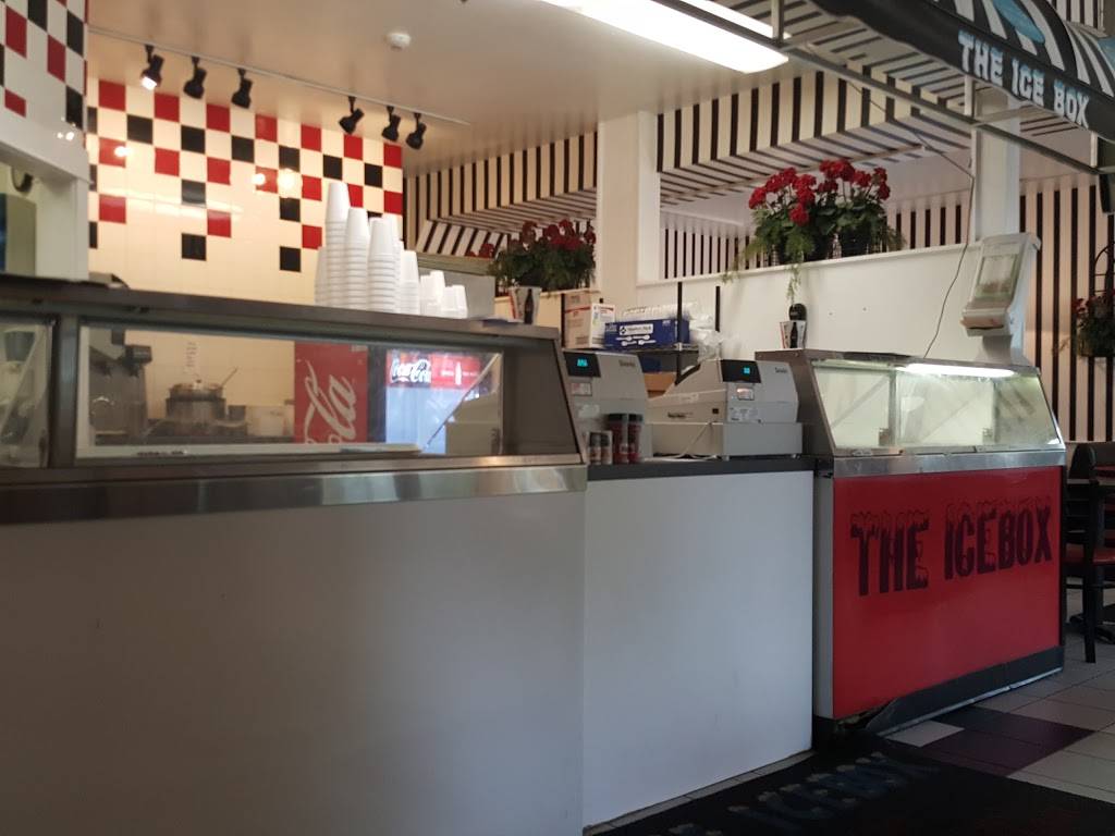 Northridge Pizzeria | restaurant | 422 S Main St, Middlebury, IN 46540, USA | 5748252565 OR +1 574-825-2565