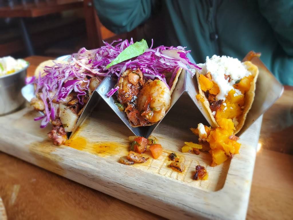 Verde Flavors of Mexico Ironworks | restaurant | 2727 E 86th St, Indianapolis, IN 46240, USA | 3172807410 OR +1 317-280-7410