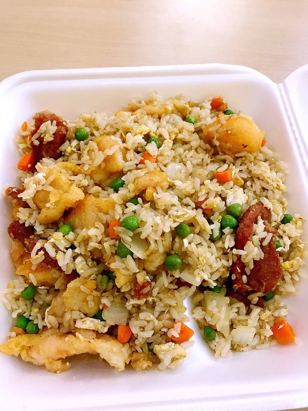 China 101 Express Chinese Restaurant | restaurant | 7011 Harrisburg Blvd #300, Houston, TX 77011, USA | 7139213333 OR +1 713-921-3333