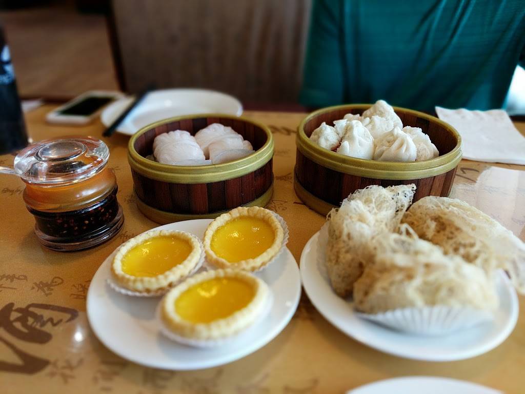 Lucky Lou Seafood Dimsum Restaurant | restaurant | 3623 Commercial Dr, Indianapolis, IN 46222, USA | 3172938888 OR +1 317-293-8888