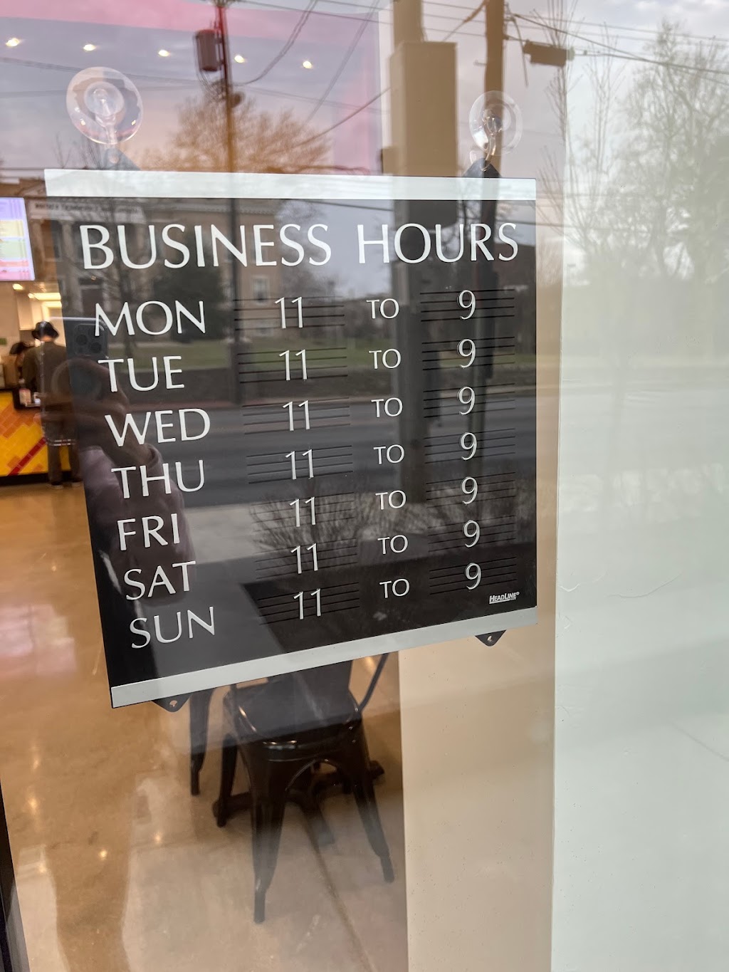 Kung Fu Tea x TKK Fried Chicken | restaurant | 685 S Limestone Suite 150, Lexington, KY 40508, USA | 8598102100 OR +1 859-810-2100