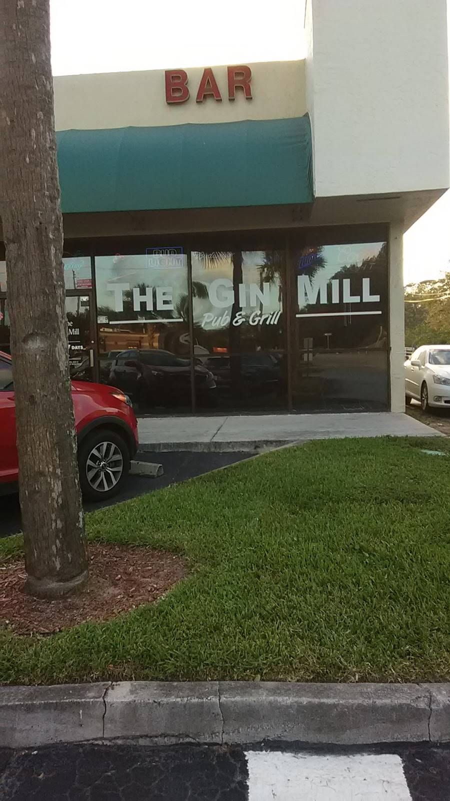 The Gin Mill | restaurant | 4901 US-1, Fort Pierce, FL 34982, USA | 7724094821 OR +1 772-409-4821
