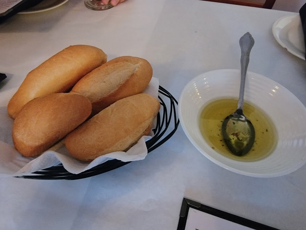 Bella Luna Italian Bistro | restaurant | 7289 Navarre Pkwy, Navarre, FL 32566, USA | 8503965090 OR +1 850-396-5090