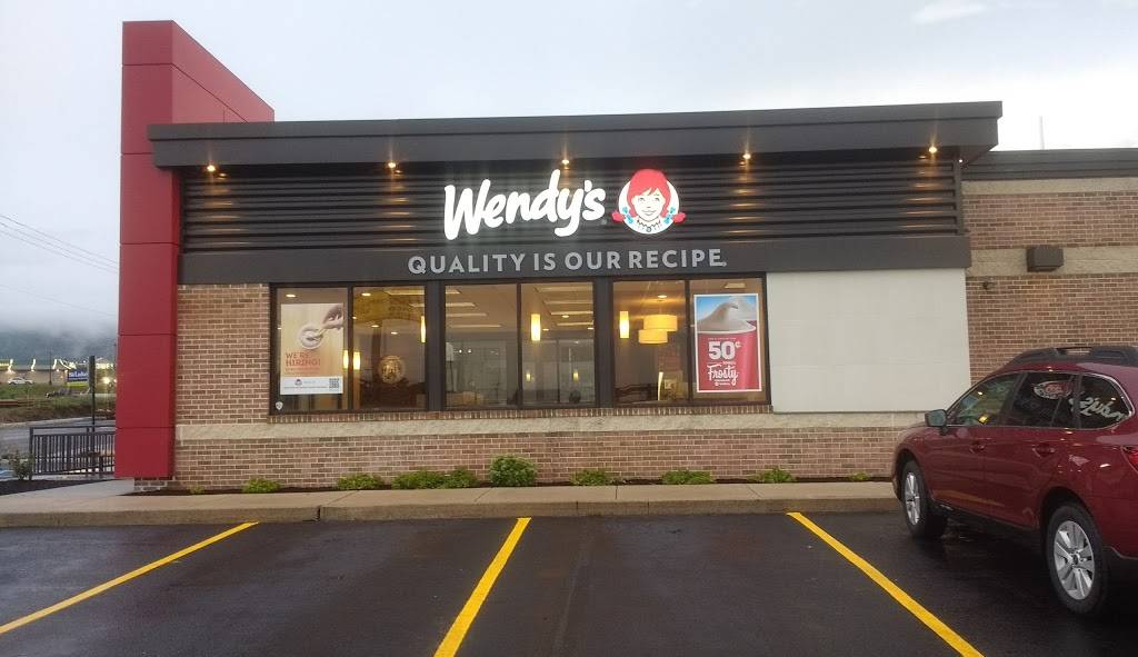 Wendys | restaurant | 15 Daves Way, Hamburg, PA 19526, USA | 6105624044 OR +1 610-562-4044