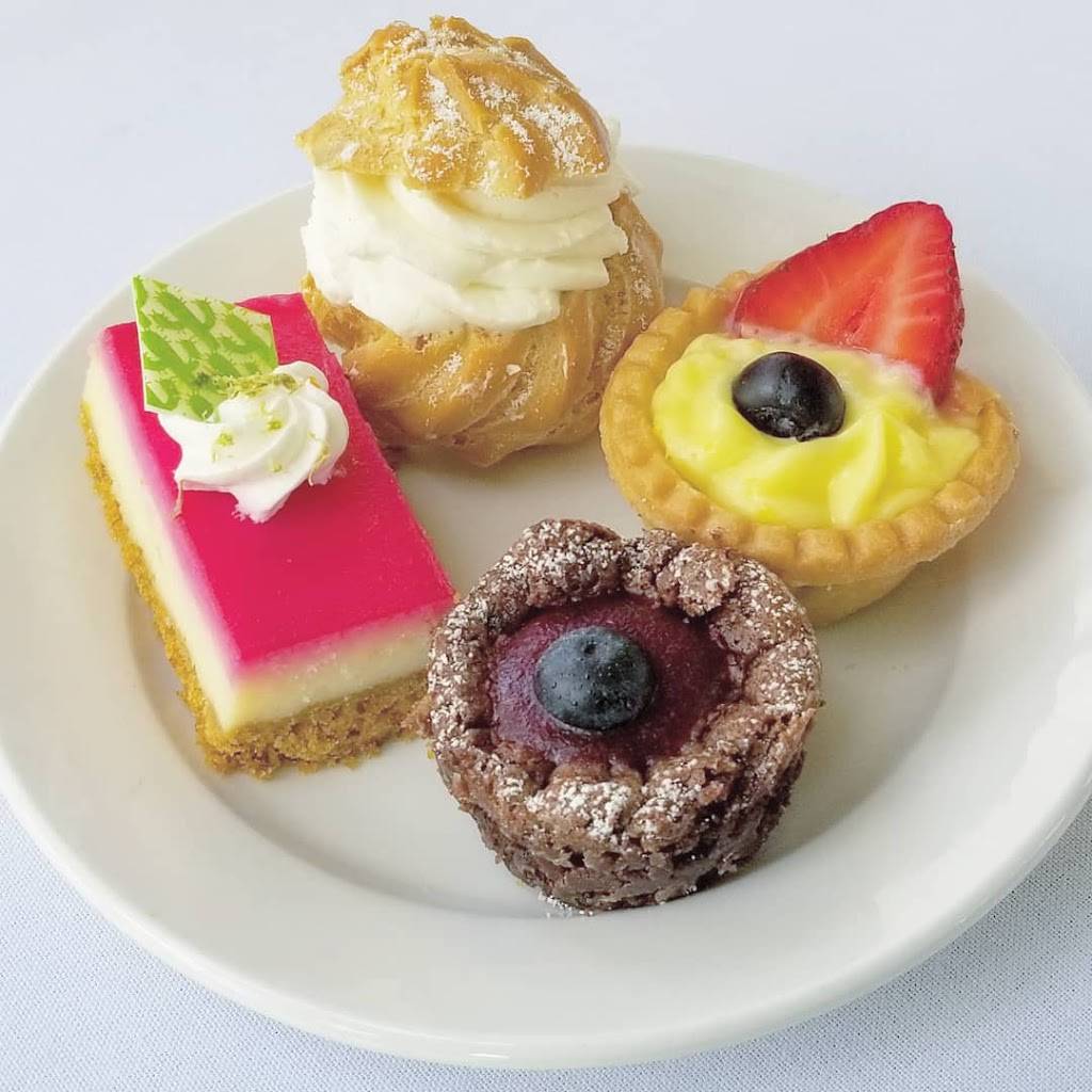 Wrigley Mansion/Geordies Restaurant | restaurant | 2501 E Telawa Trail, Phoenix, AZ 85016, USA | 6029554079 OR +1 602-955-4079