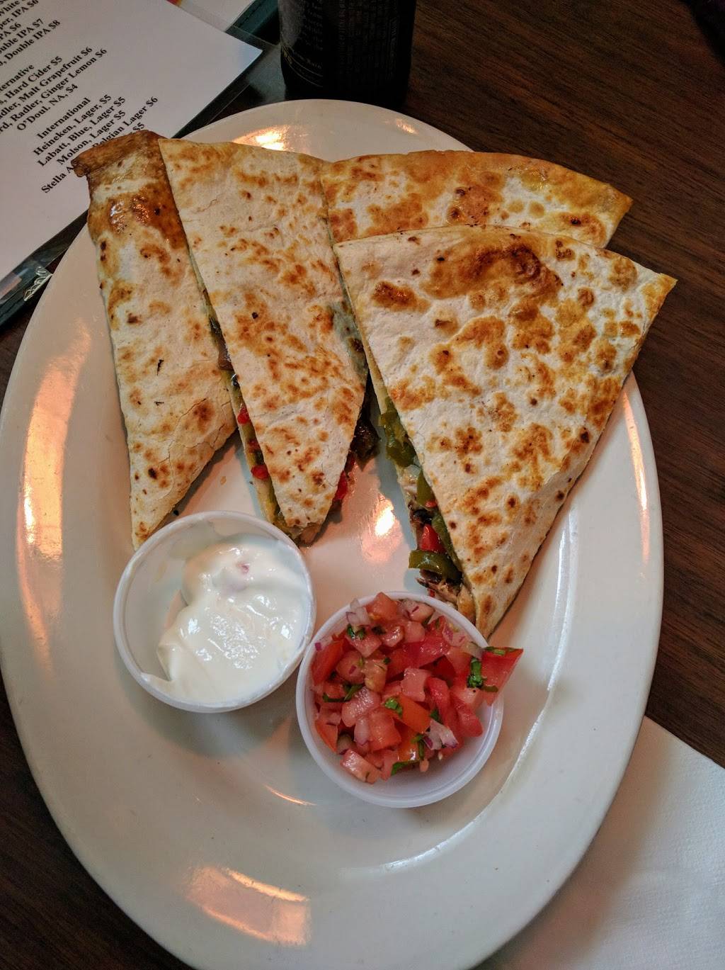 L.A. Bar & Grill | restaurant | 2530 Columbia Pike, Arlington, VA 22204, USA | 7036851560 OR +1 703-685-1560