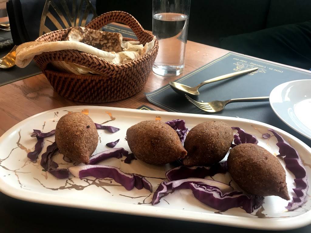 Nafisa Cuisine | restaurant | 117 Queen St S Unit 4, Mississauga, ON L5M 6B5, Canada | 9059976666 OR +1 905-997-6666