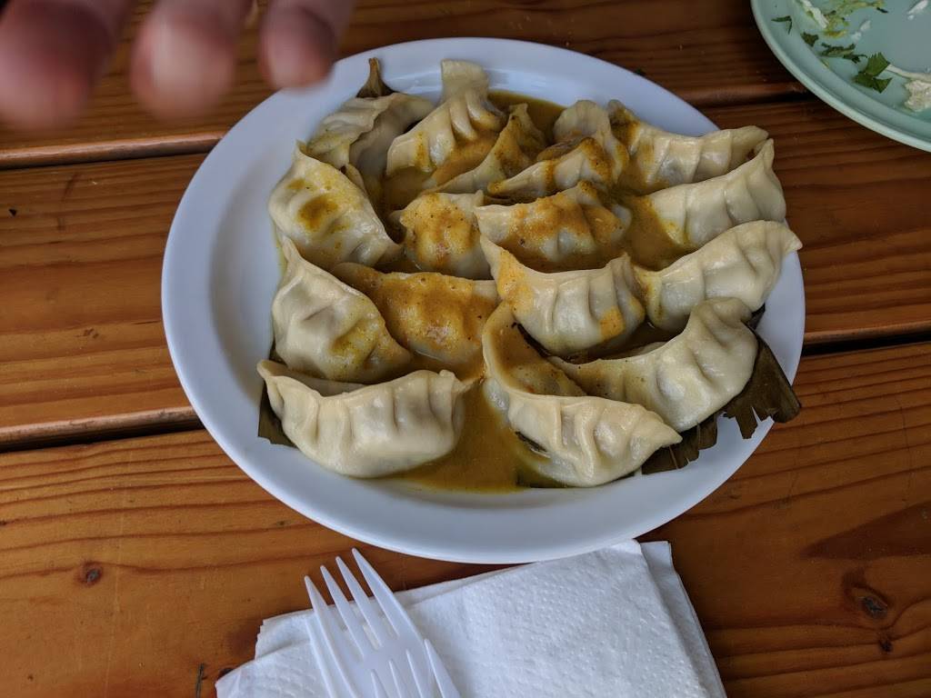 Sherpa Nirvana | restaurant | 5427 NE 42nd Ave, Portland, OR 97218, USA | 9714091899 OR +1 971-409-1899