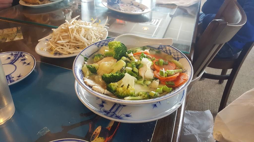 Vina Vietnamese Restaurant | restaurant | 6401 Nicollet Ave, Richfield, MN 55423, USA | 6128665034 OR +1 612-866-5034