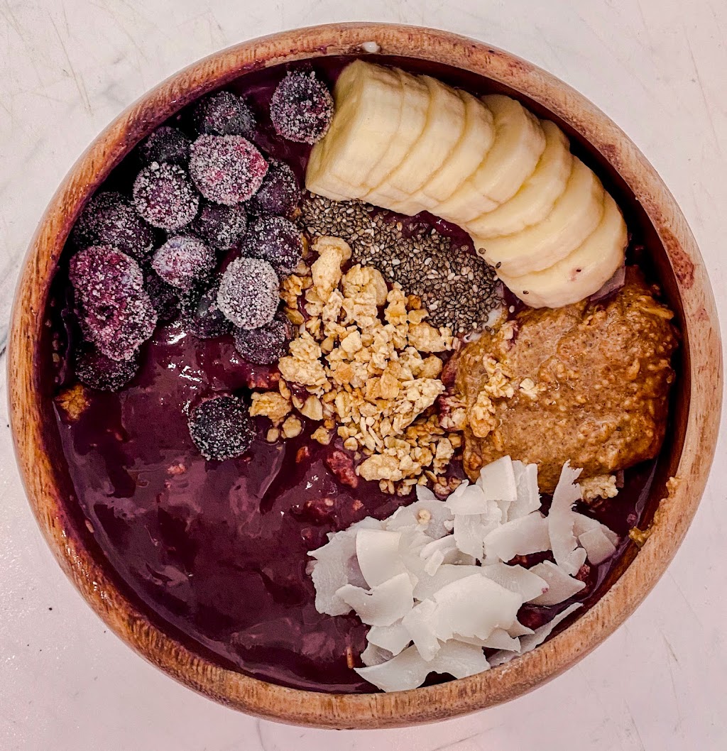 UpDog Smoothies and Juices | restaurant | 4200 Wade Green Rd Suite 300, Kennesaw, GA 30144, USA | 6783892894 OR +1 678-389-2894