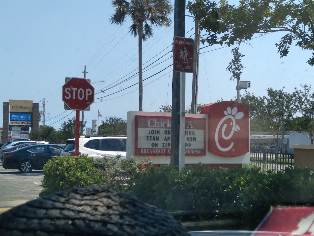 Chick-fil-A | restaurant | 310 Gulf Breeze Pkwy, Gulf Breeze, FL 32561, USA | 8509325400 OR +1 850-932-5400
