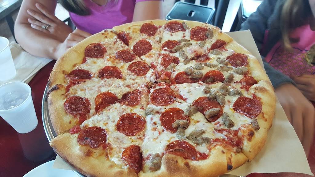 zpizza Tap Room | meal delivery | 5933 W Century Blvd, Los Angeles, CA 90045, USA | 3103420179 OR +1 310-342-0179