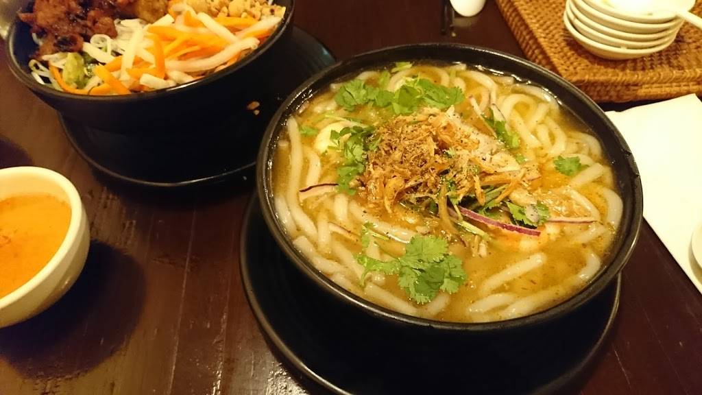 Renton Bistro | restaurant | 212 S 3rd St, Renton, WA 98057, USA | 4255235413 OR +1 425-523-5413