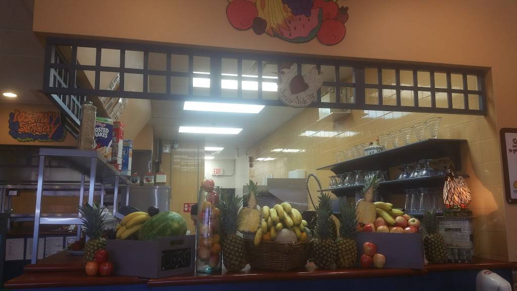 Cora | restaurant | 135 Mapleview Dr W, Barrie, ON L4N 9H7, Canada | 7057258686 OR +1 705-725-8686