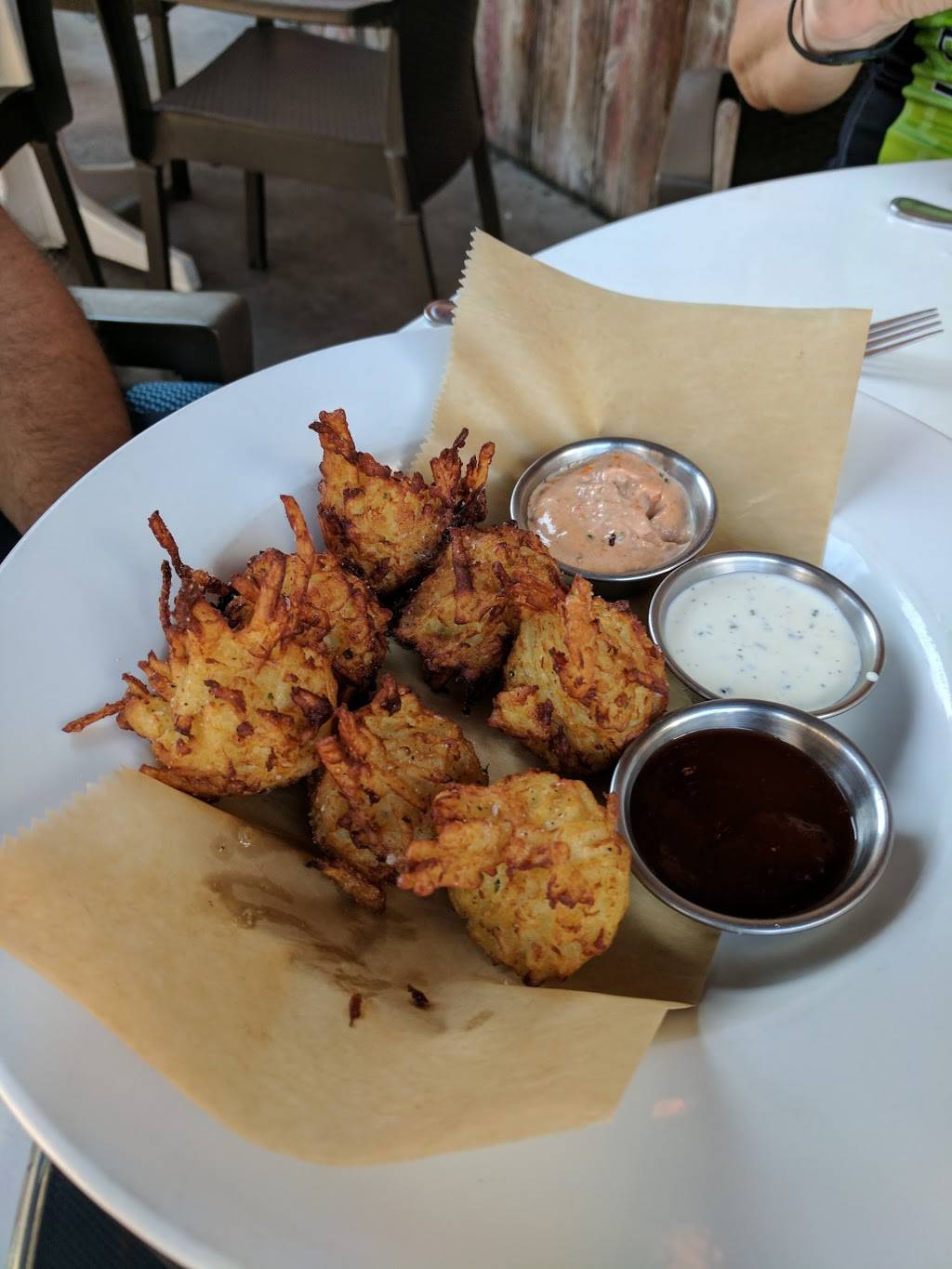 Burntwood Tavern Chagrin Falls | restaurant | 504 E Washington St, Chagrin Falls, OH 44022, USA | 4403181560 OR +1 440-318-1560