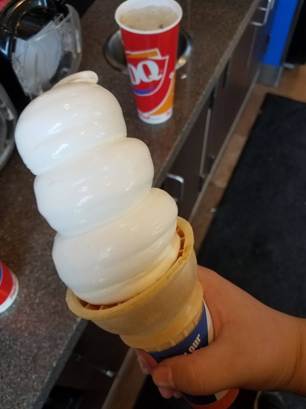 Dairy Queen Grill & Chill | restaurant | 2535 Columbus St, Ottawa, IL 61350, USA | 8153249485 OR +1 815-324-9485