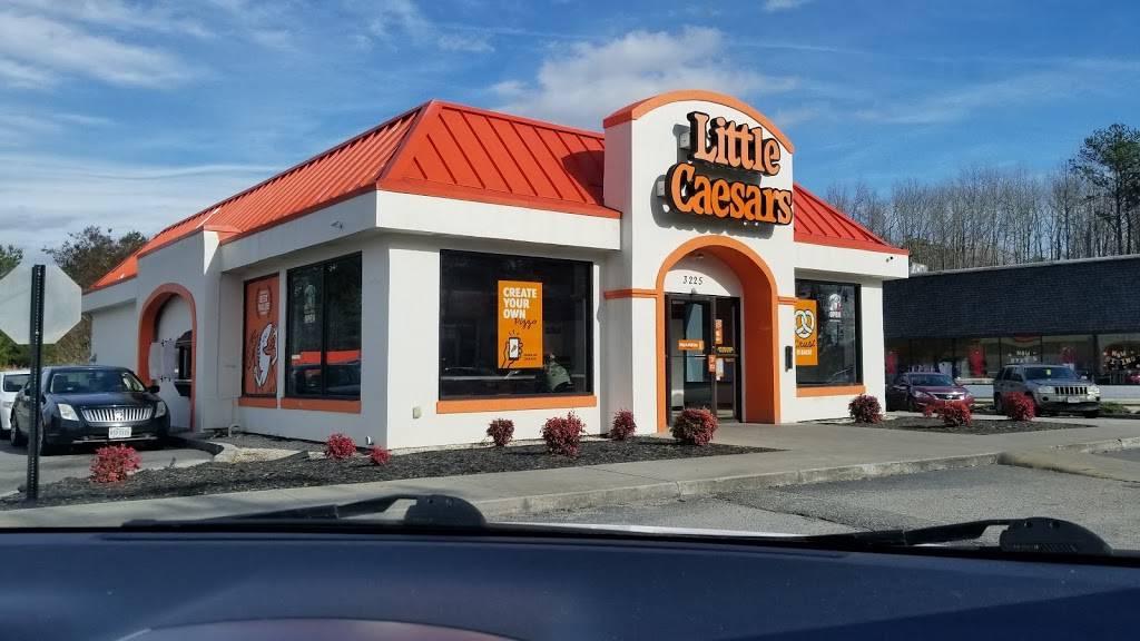 Little Caesars Pizza | meal takeaway | 3225 S Crater Rd, Petersburg, VA 23805, USA | 8048621882 OR +1 804-862-1882