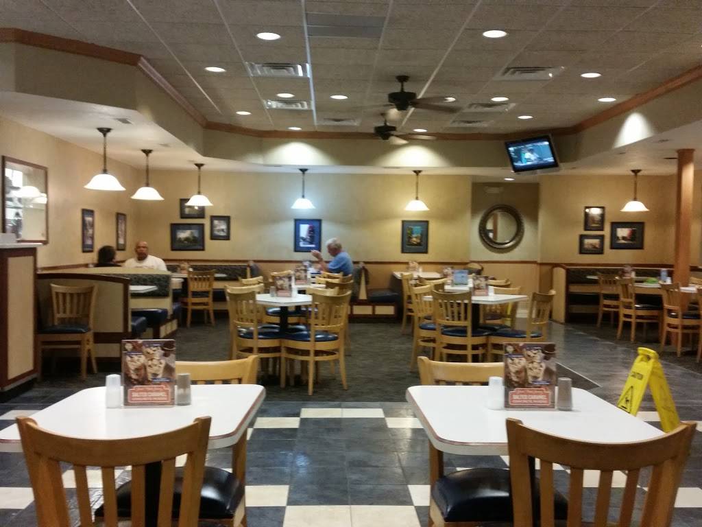 Culvers | restaurant | 2994 N Water St, Decatur, IL 62526, USA | 2178752900 OR +1 217-875-2900