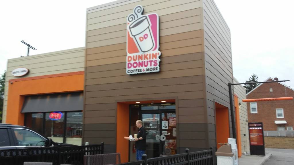 Dunkin | bakery | 13880 Cedar Rd, University Heights, OH 44118, USA | 2169320000 OR +1 216-932-0000