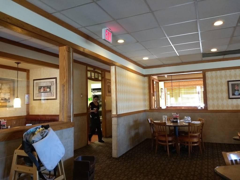 Perkins | restaurant | 585 N Barker Rd, Brookfield, WI 53045, USA | 2627981061 OR +1 262-798-1061
