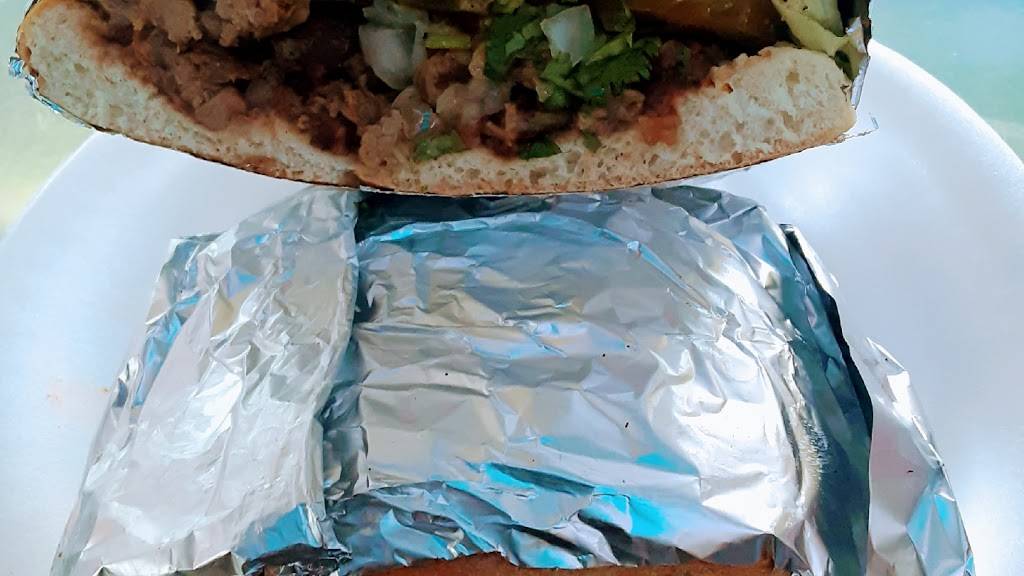 Daniels tacos y pupusas | restaurant | 21138 Roscoe Blvd, Canoga Park, CA 91306, USA | 8186140429 OR +1 818-614-0429