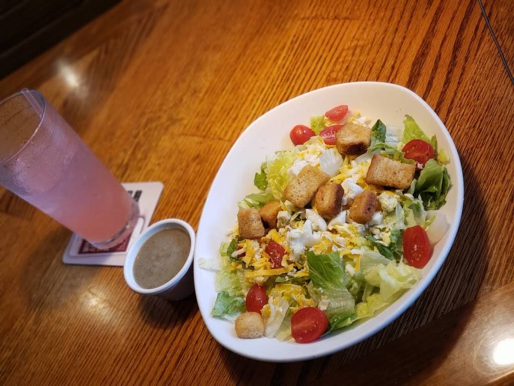 Outback Steakhouse | restaurant | 2468 Tittabawassee Rd, Saginaw, MI 48604, USA | 9897972319 OR +1 989-797-2319