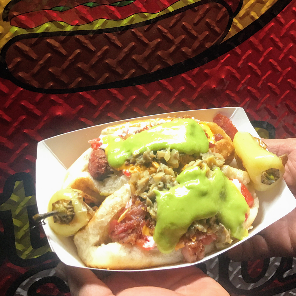 Mayos Hot Dogs | meal takeaway | 4402 S 7th Ave, Phoenix, AZ 85041, USA | 4807291661 OR +1 480-729-1661