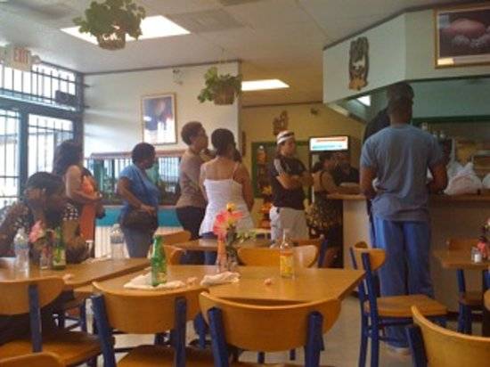 Caribbean Cuisine | restaurant | 7433 Bissonnet St, Houston, TX 77074, USA | 7137728225 OR +1 713-772-8225