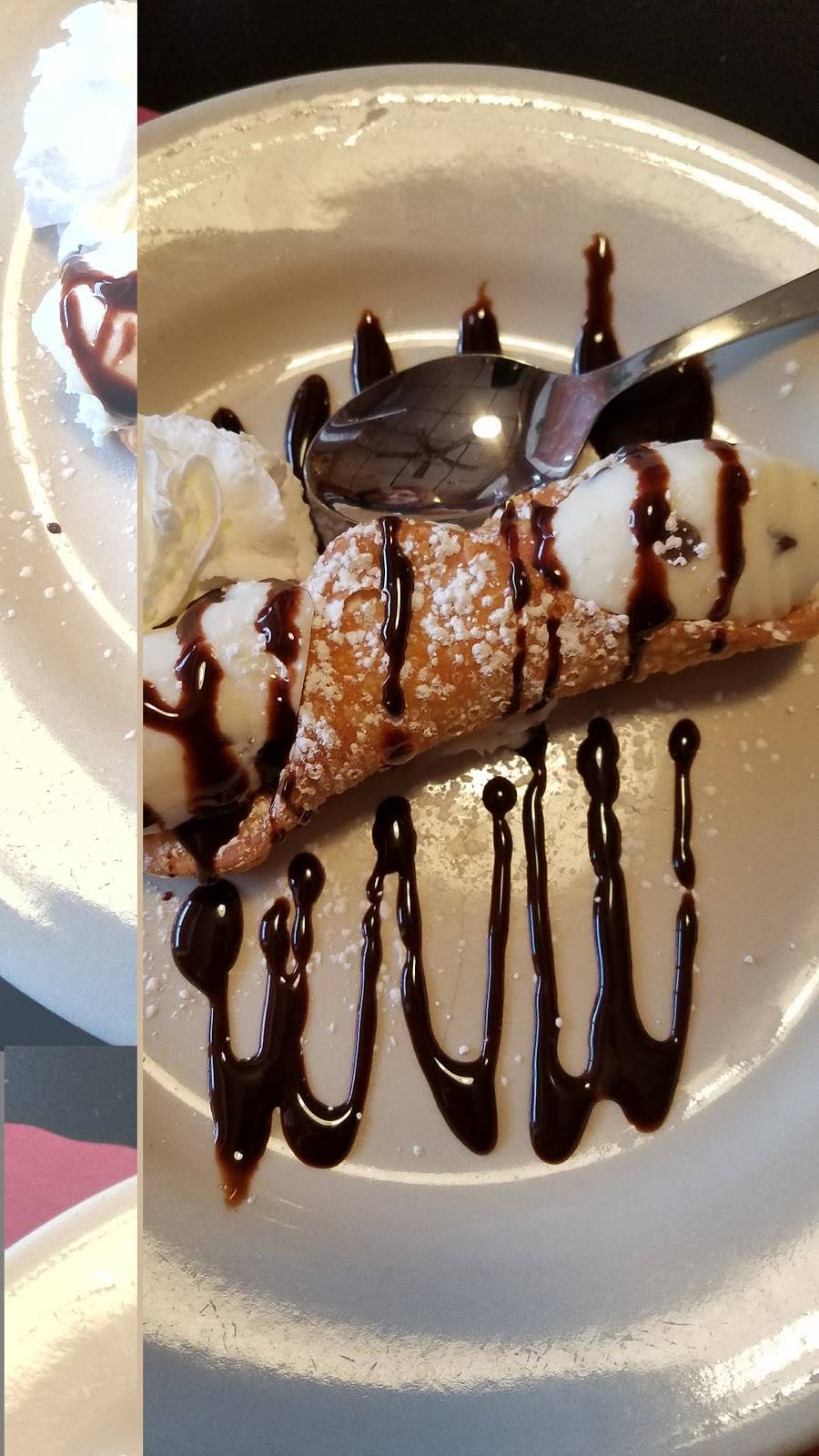 Russell Inn | restaurant | 65 Westfield Rd, Russell, MA 01071, USA | 4138623608 OR +1 413-862-3608